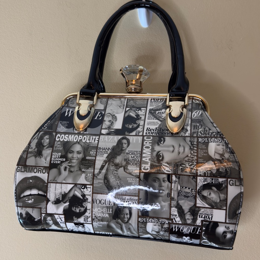 Magazine Bag - Picture 10 of 16